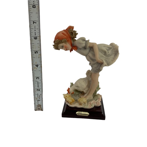 GIUSEPPE ARMANI BE GOOD CHICKS "Be Good Chicks" Figurine Florence Italy - Picture 8 of 10